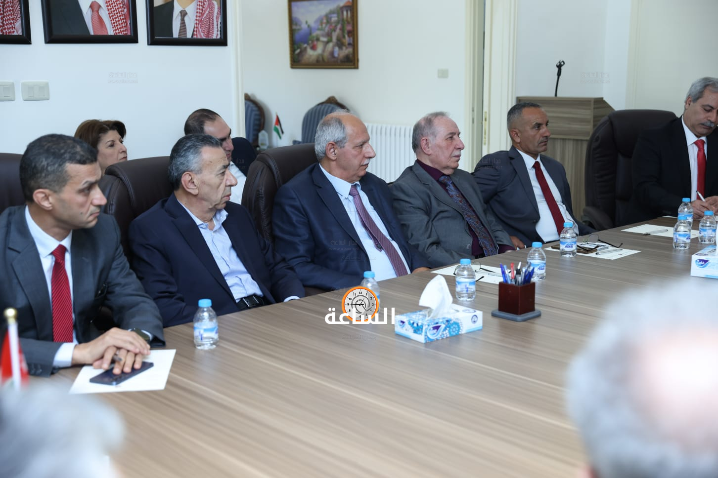 Madar Al-Saa Images 0.5825917352786723