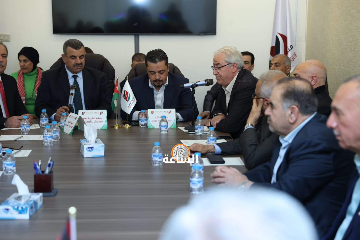 Madar Al-Saa Images 0.4204738700123112