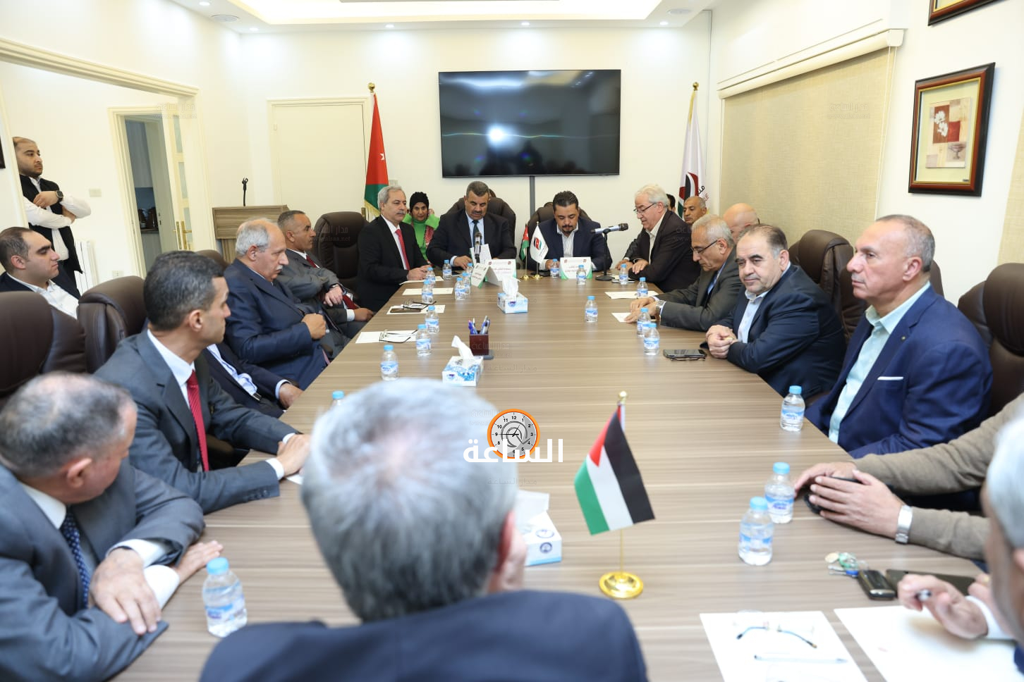 Madar Al-Saa Images 0.4598631832788075