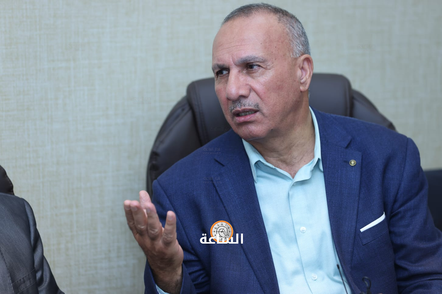 Madar Al-Saa Images 0.3431666299746332