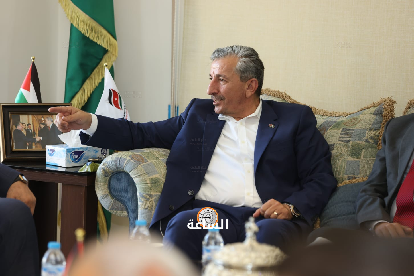 Madar Al-Saa Images 0.9457180768313412