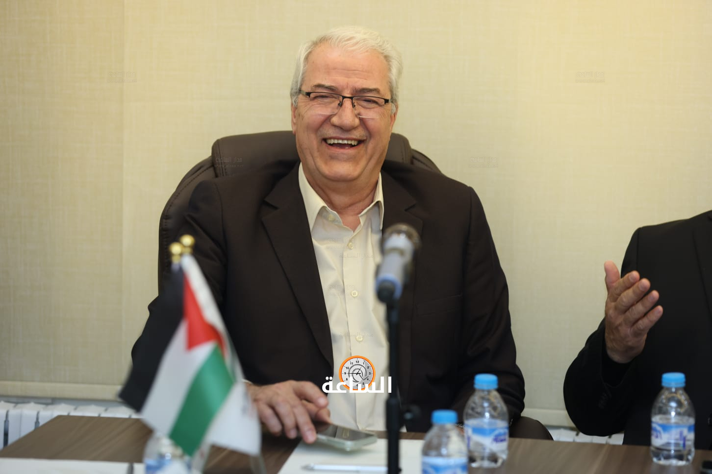 Madar Al-Saa Images 0.6046989752619157