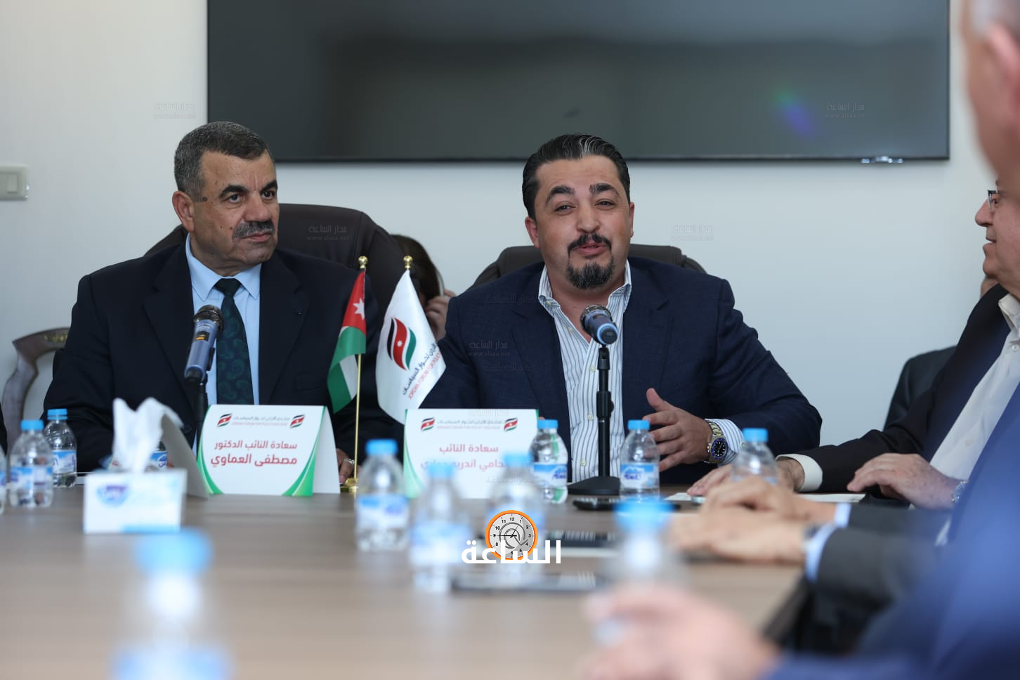 Madar Al-Saa Images 0.10269911118794428