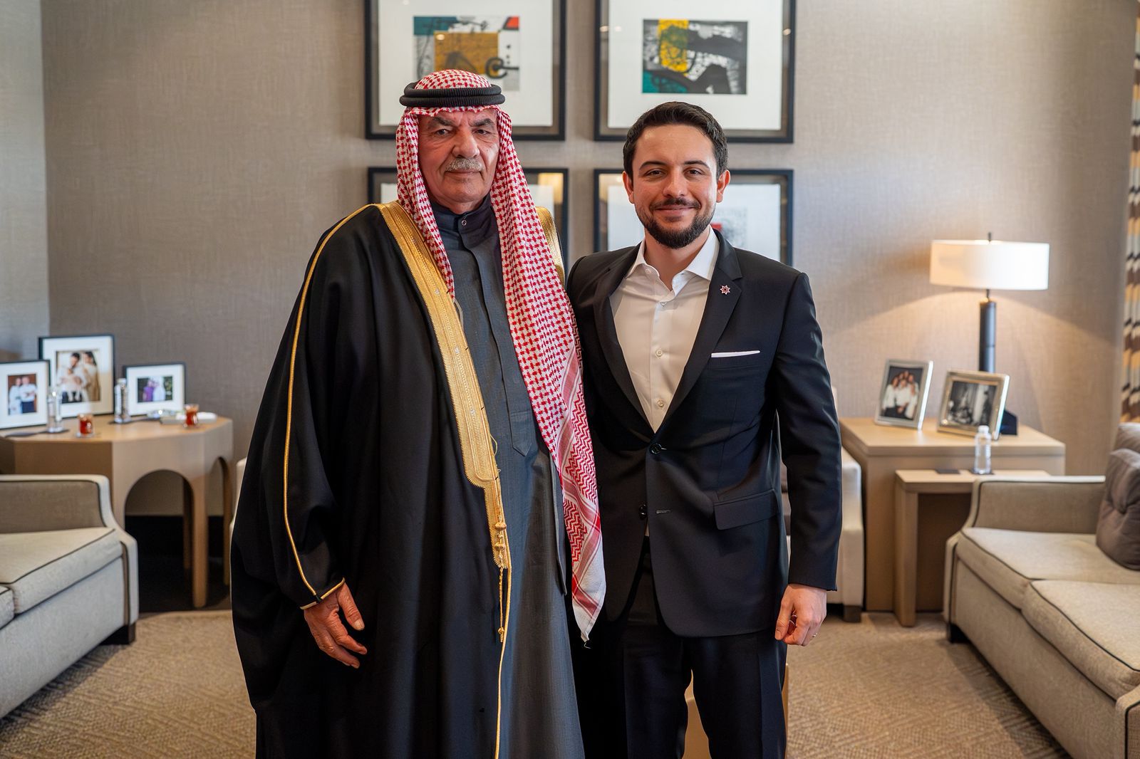 Madar Al-Saa Images 0.8733407748245395