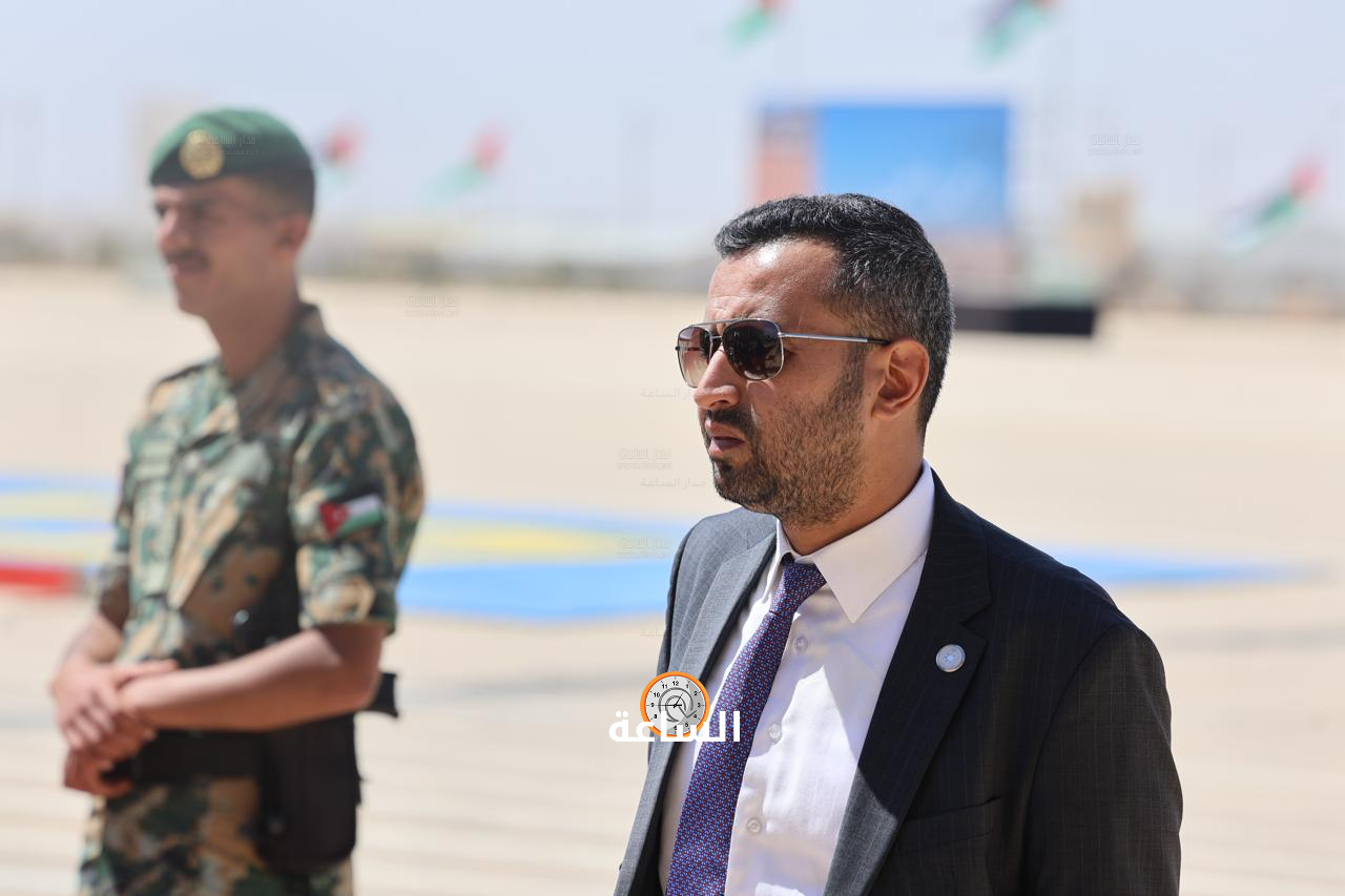 Madar Al-Saa Images 0.6107353615838853