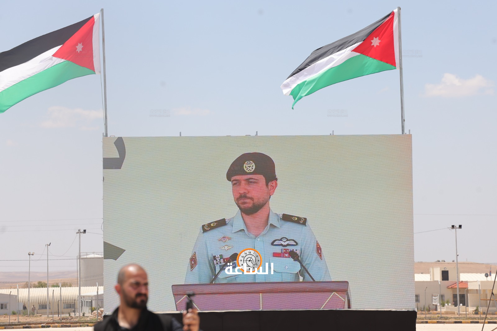 Madar Al-Saa Images 0.3271416397421938