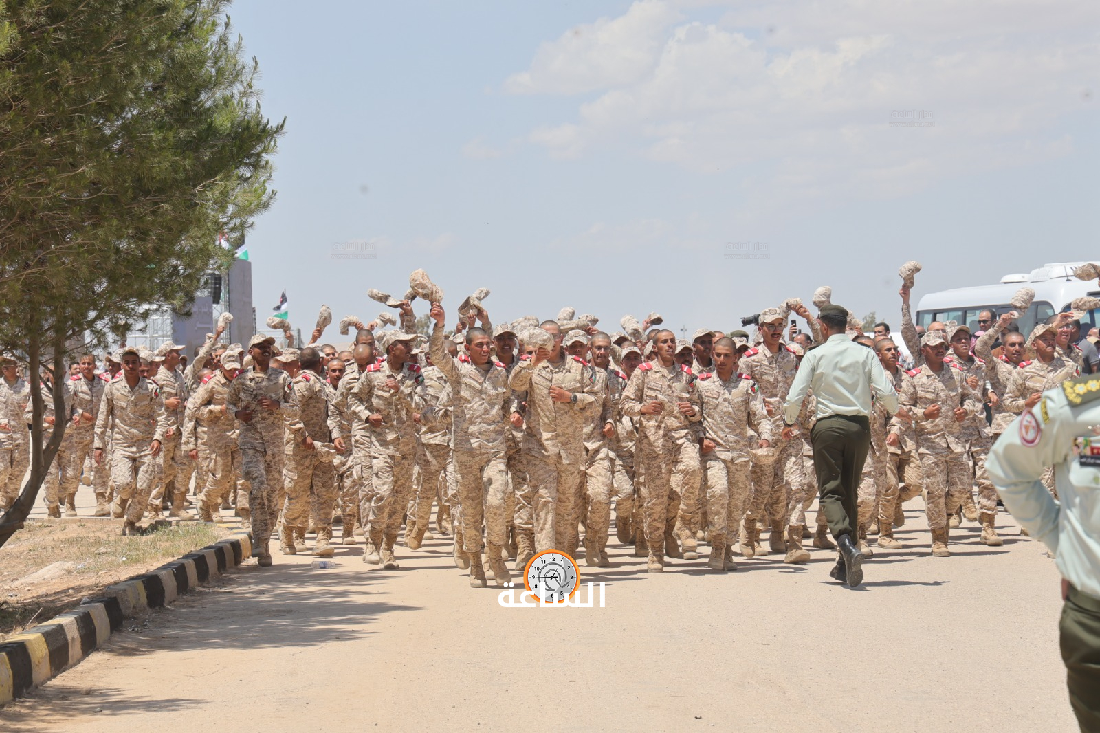 Madar Al-Saa Images 0.24476654300667422