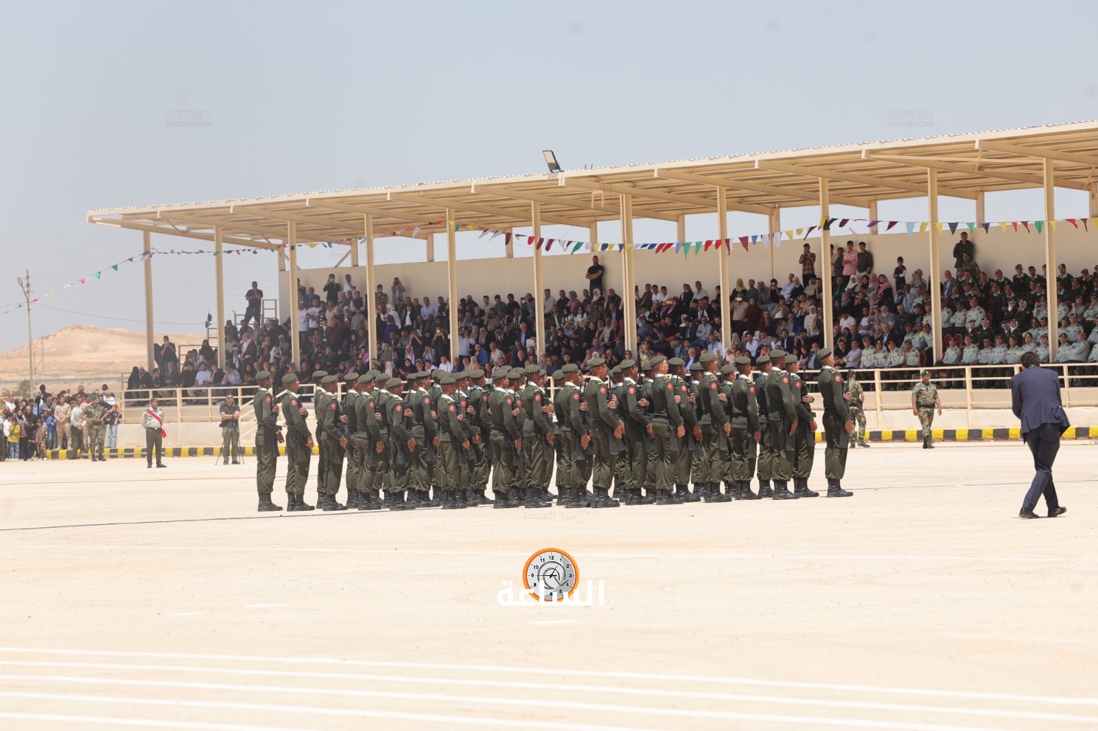 Madar Al-Saa Images 0.44152199890431365