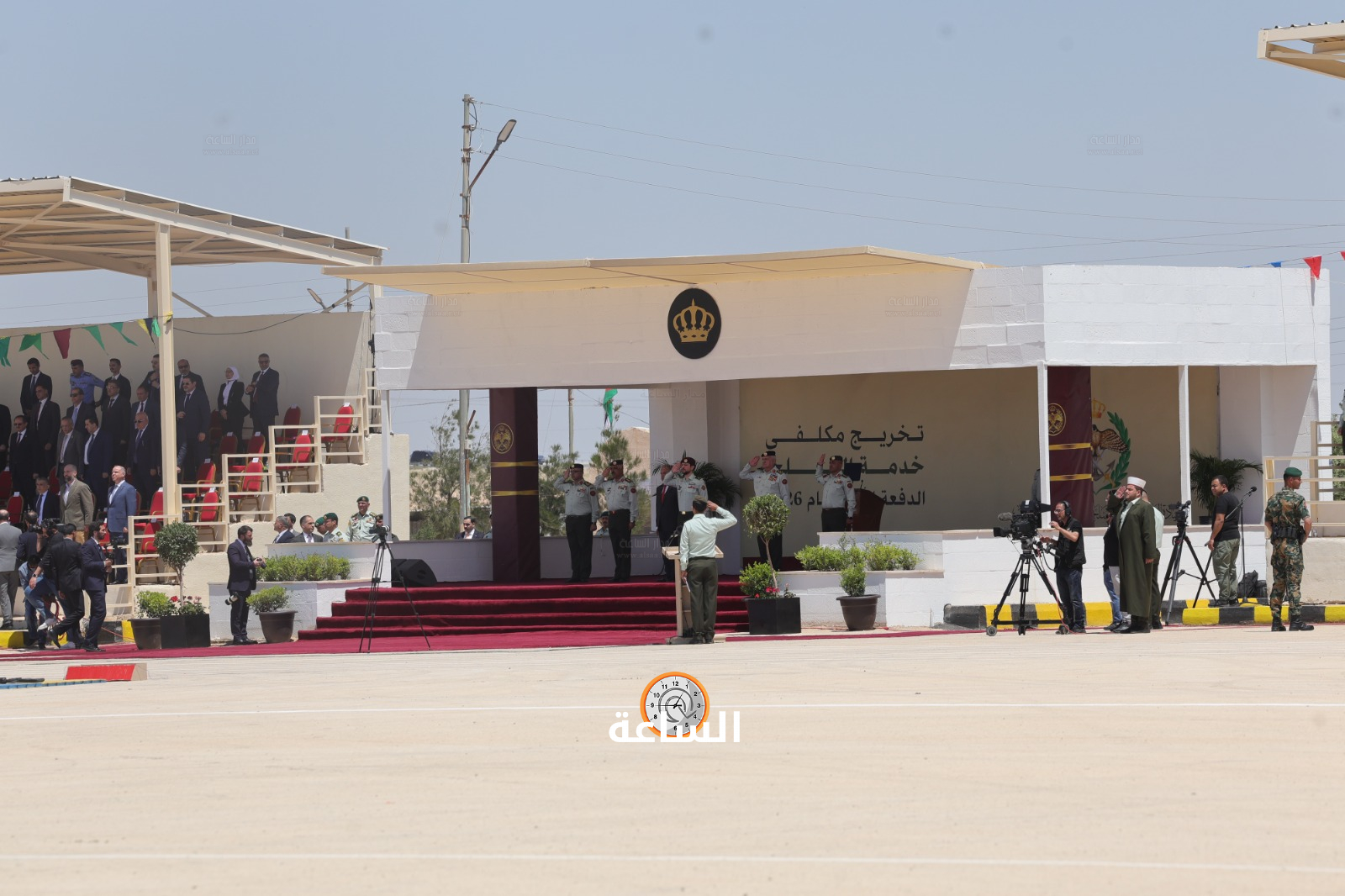 Madar Al-Saa Images 0.3825796870520737