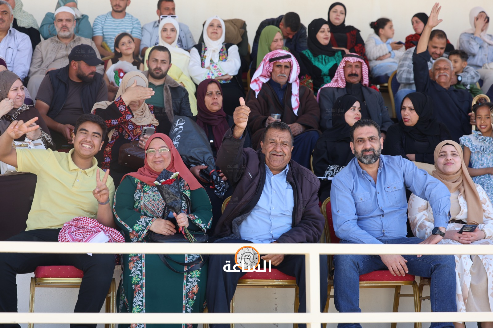 Madar Al-Saa Images 0.9883608670483266