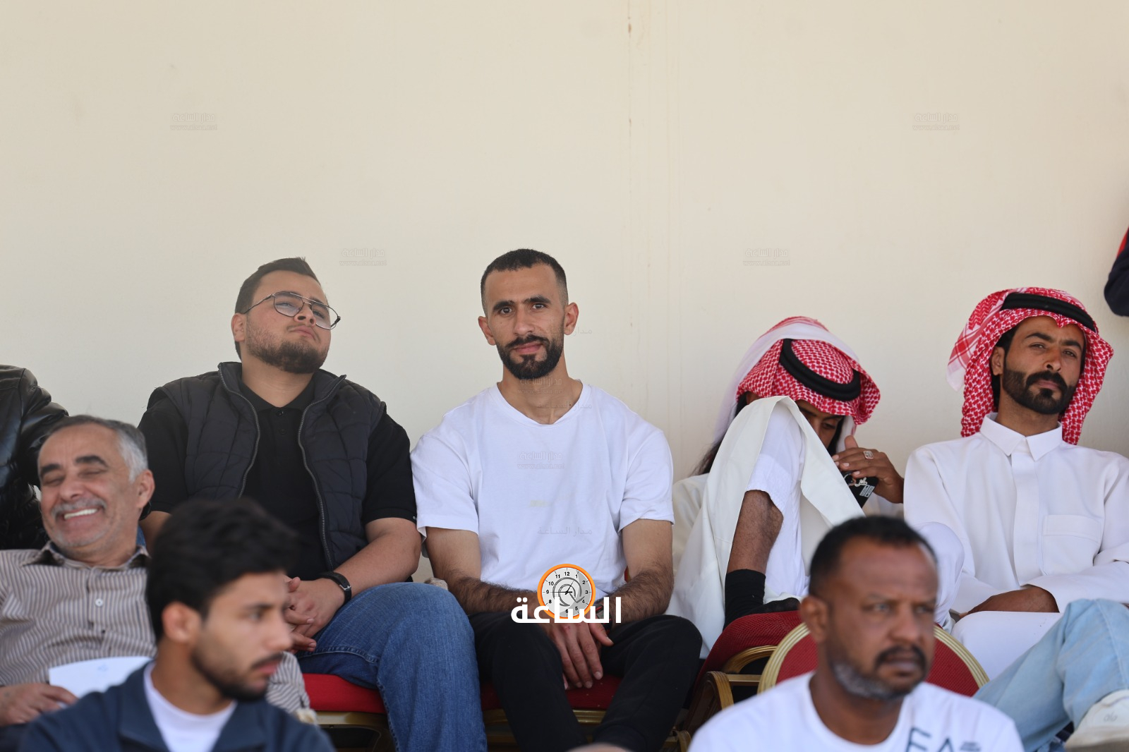 Madar Al-Saa Images 0.17741879205004307