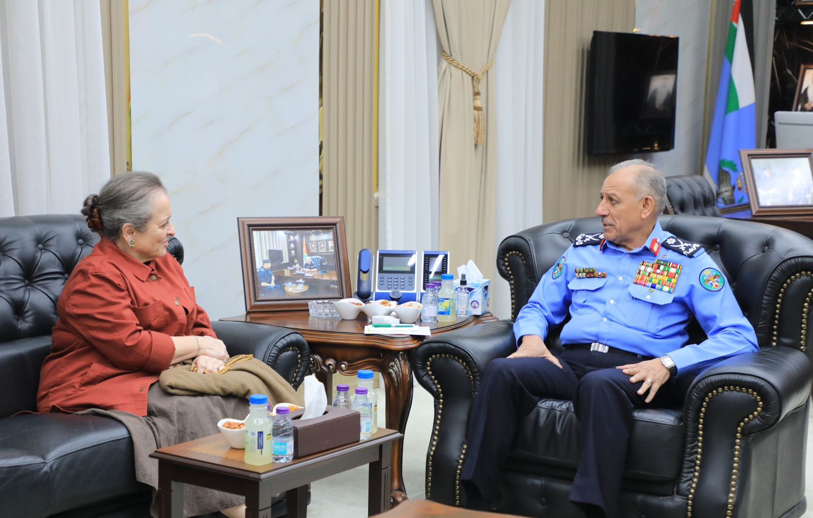 Madar Al-Saa Images 0.1593553480752401