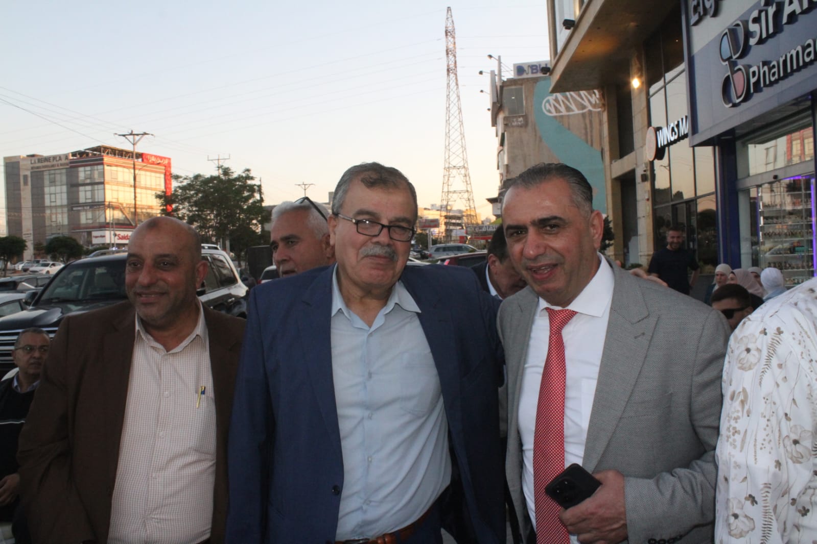 Madar Al-Saa Images 0.22342532707371532