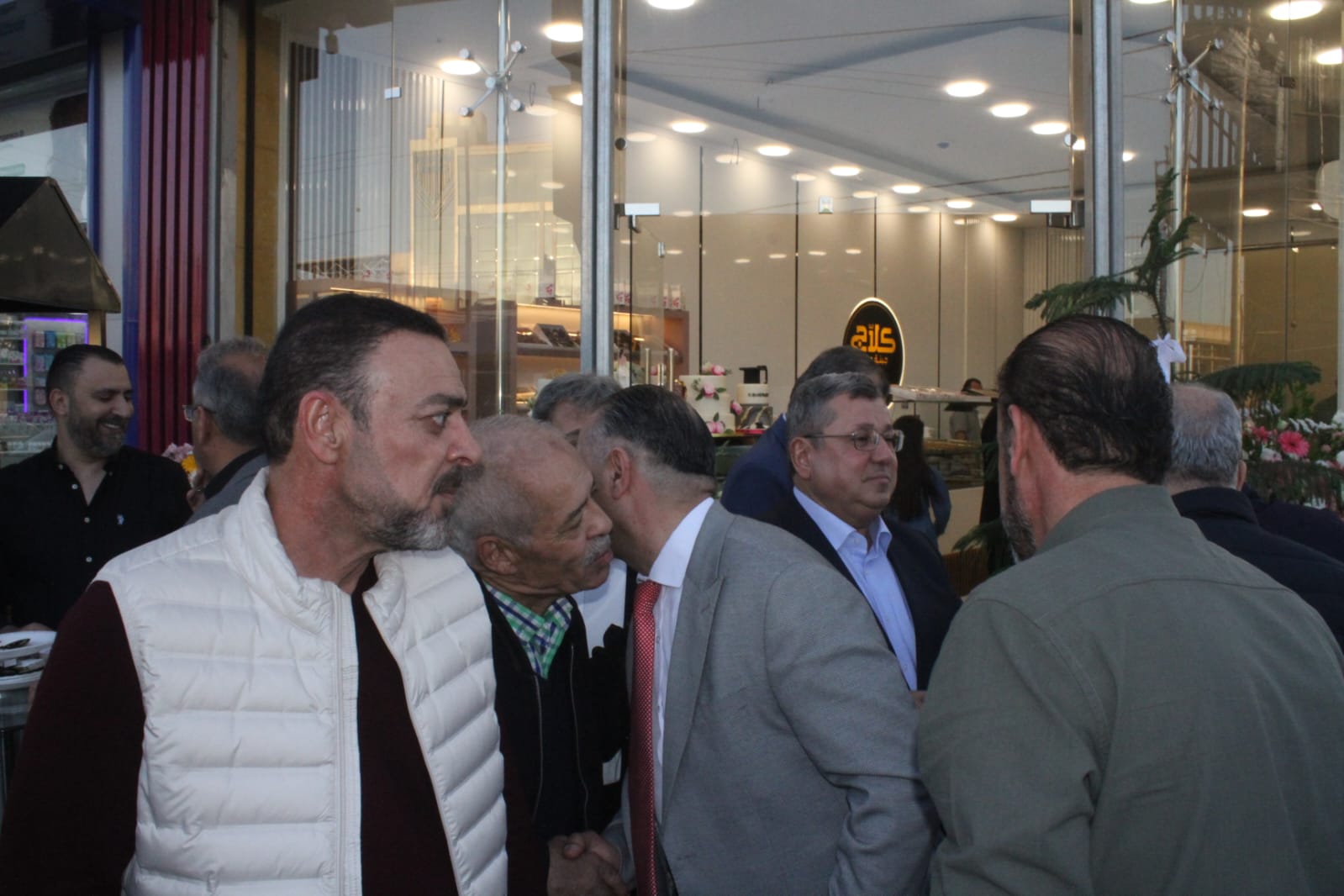 Madar Al-Saa Images 0.773095241406541