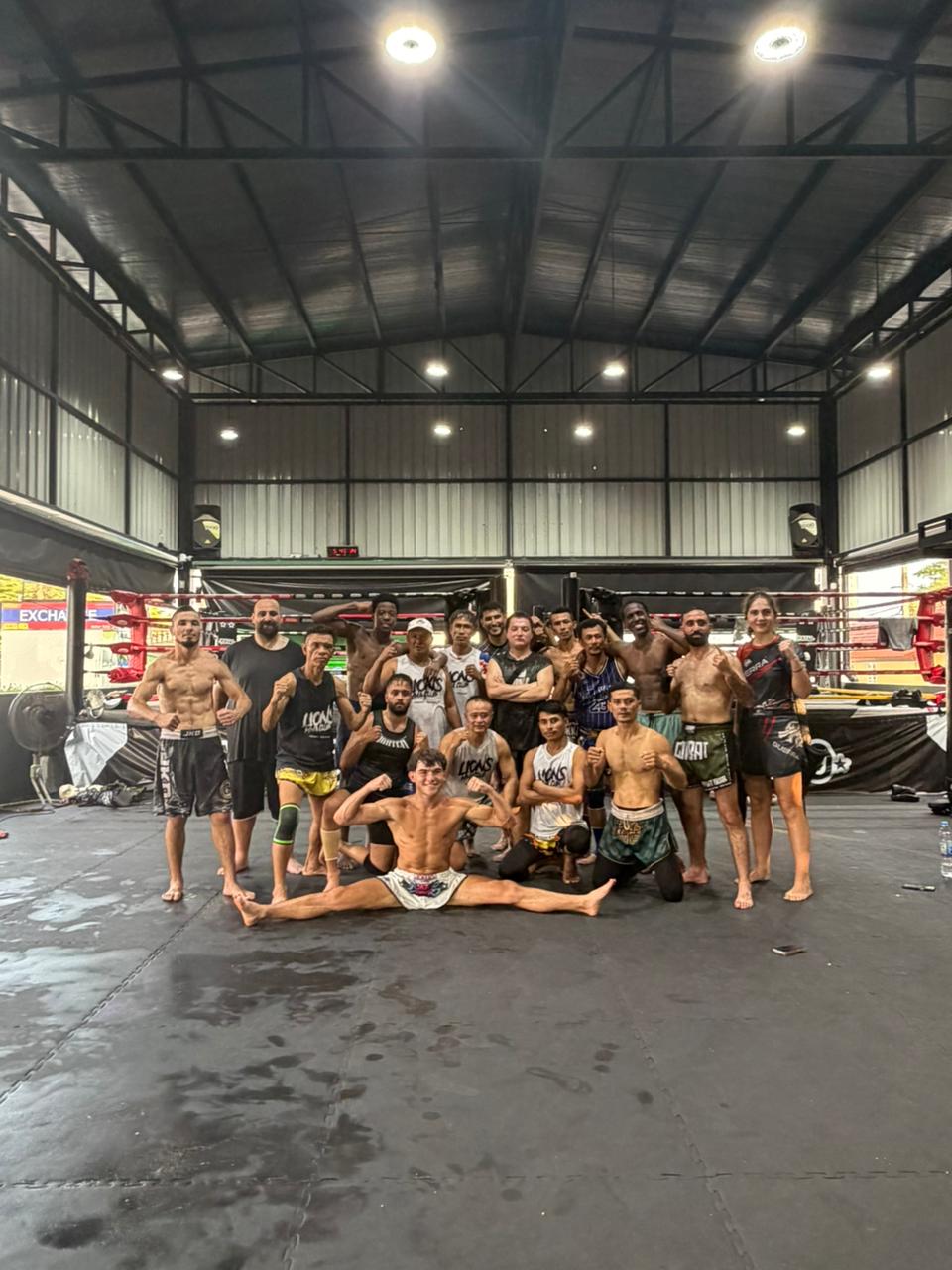 Madar Al-Saa Images 0.38040288619154283