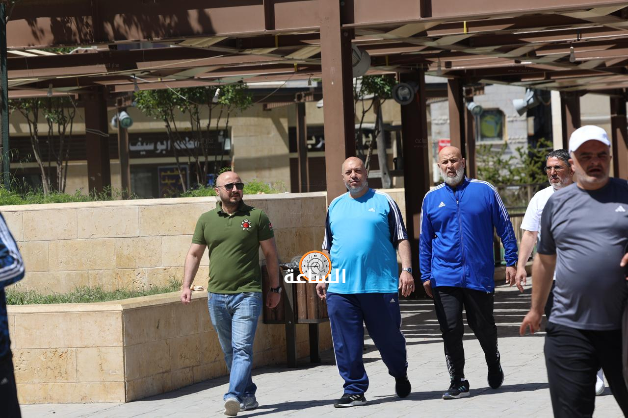 Madar Al-Saa Images 0.9535177431666918