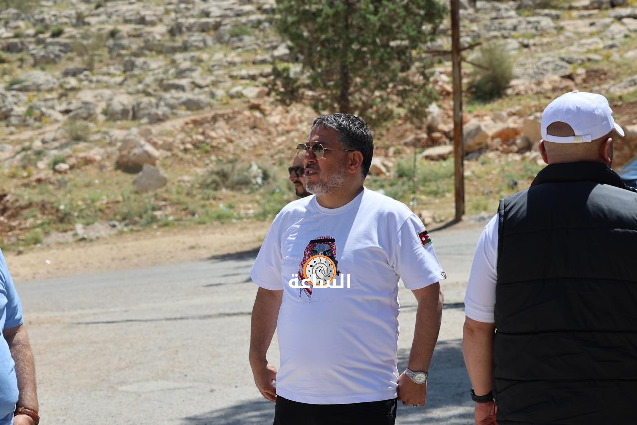 Madar Al-Saa Images 0.42657112535598785