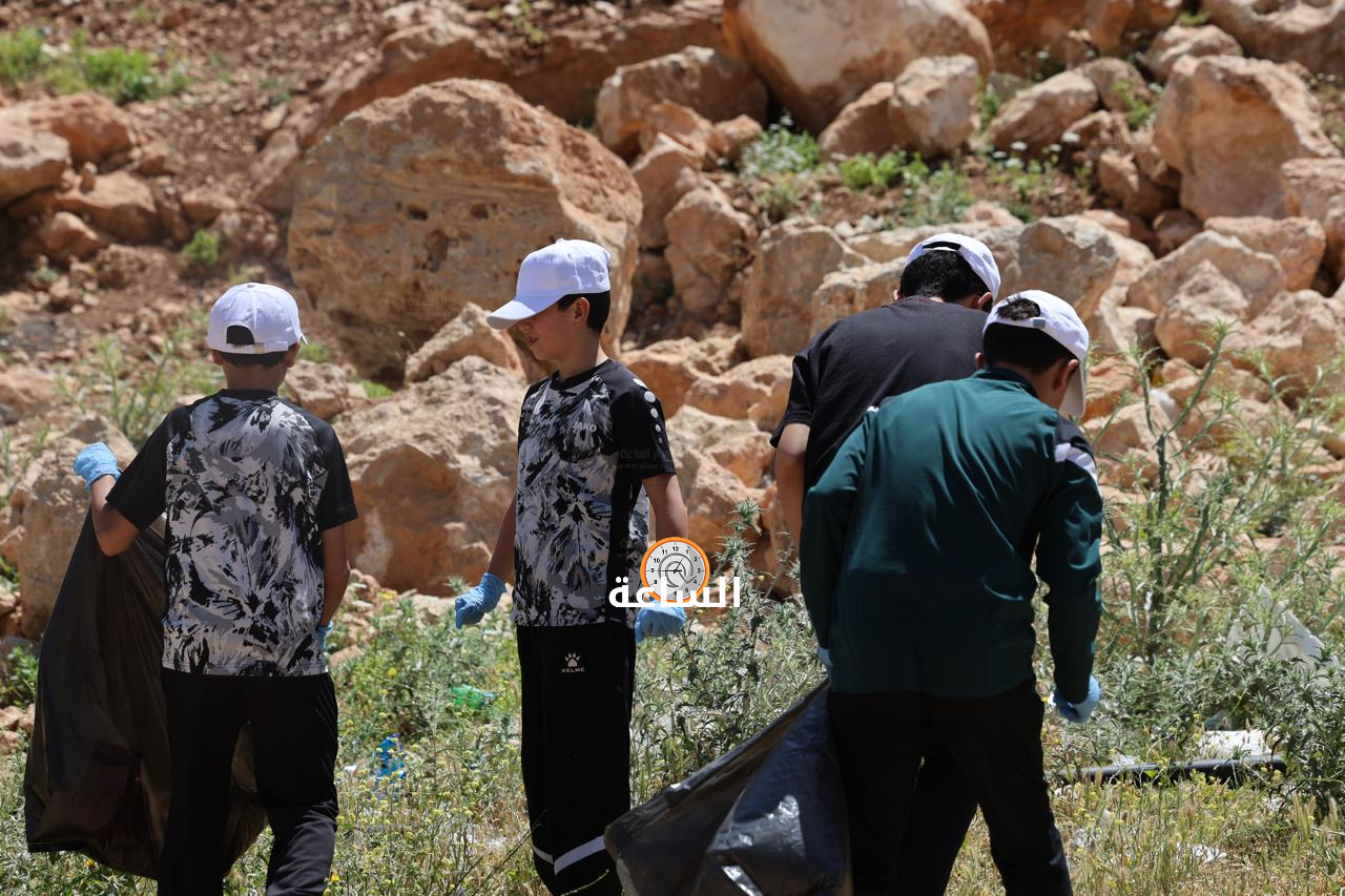 Madar Al-Saa Images 0.9878150961696981