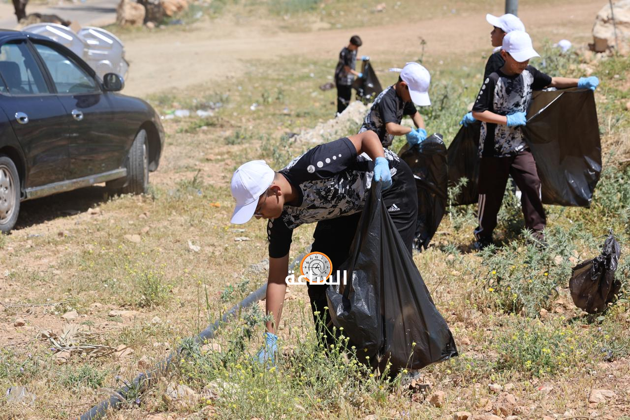 Madar Al-Saa Images 0.4973606847469847