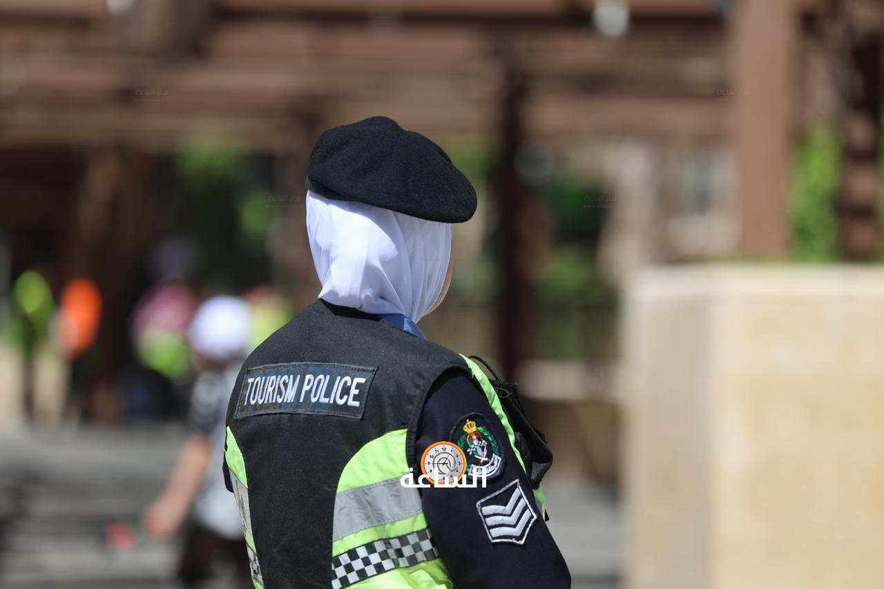 Madar Al-Saa Images 0.09996866840644447