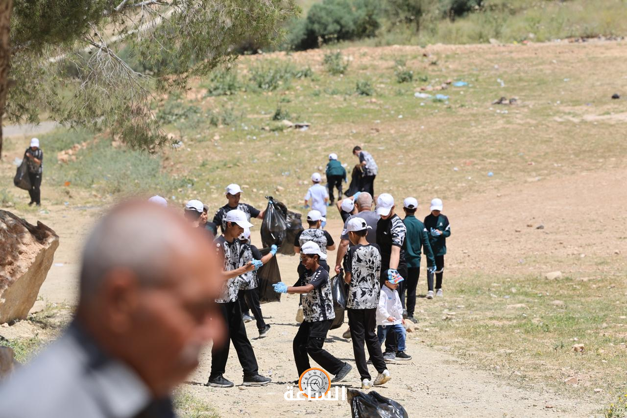 Madar Al-Saa Images 0.9421123761952644