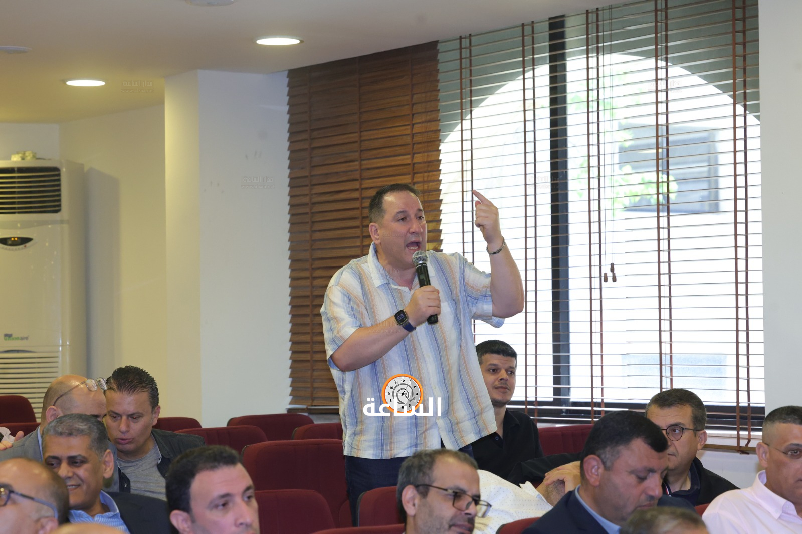 Madar Al-Saa Images 0.8727459512809186