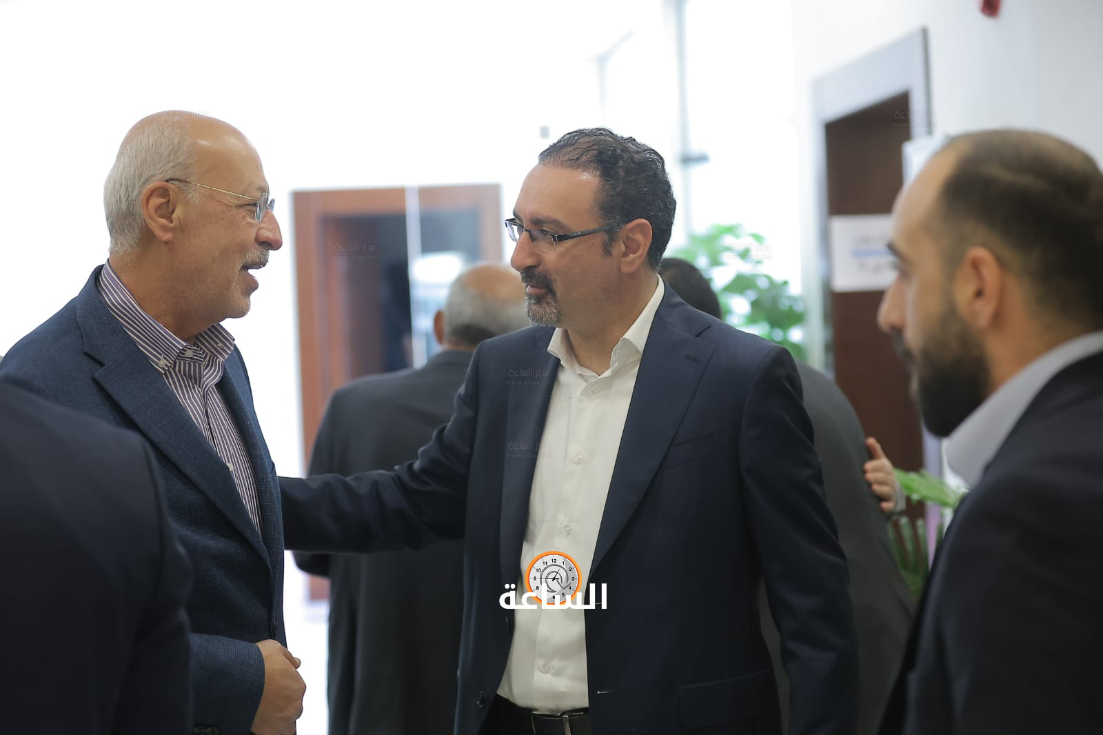 Madar Al-Saa Images 0.3455560739036422