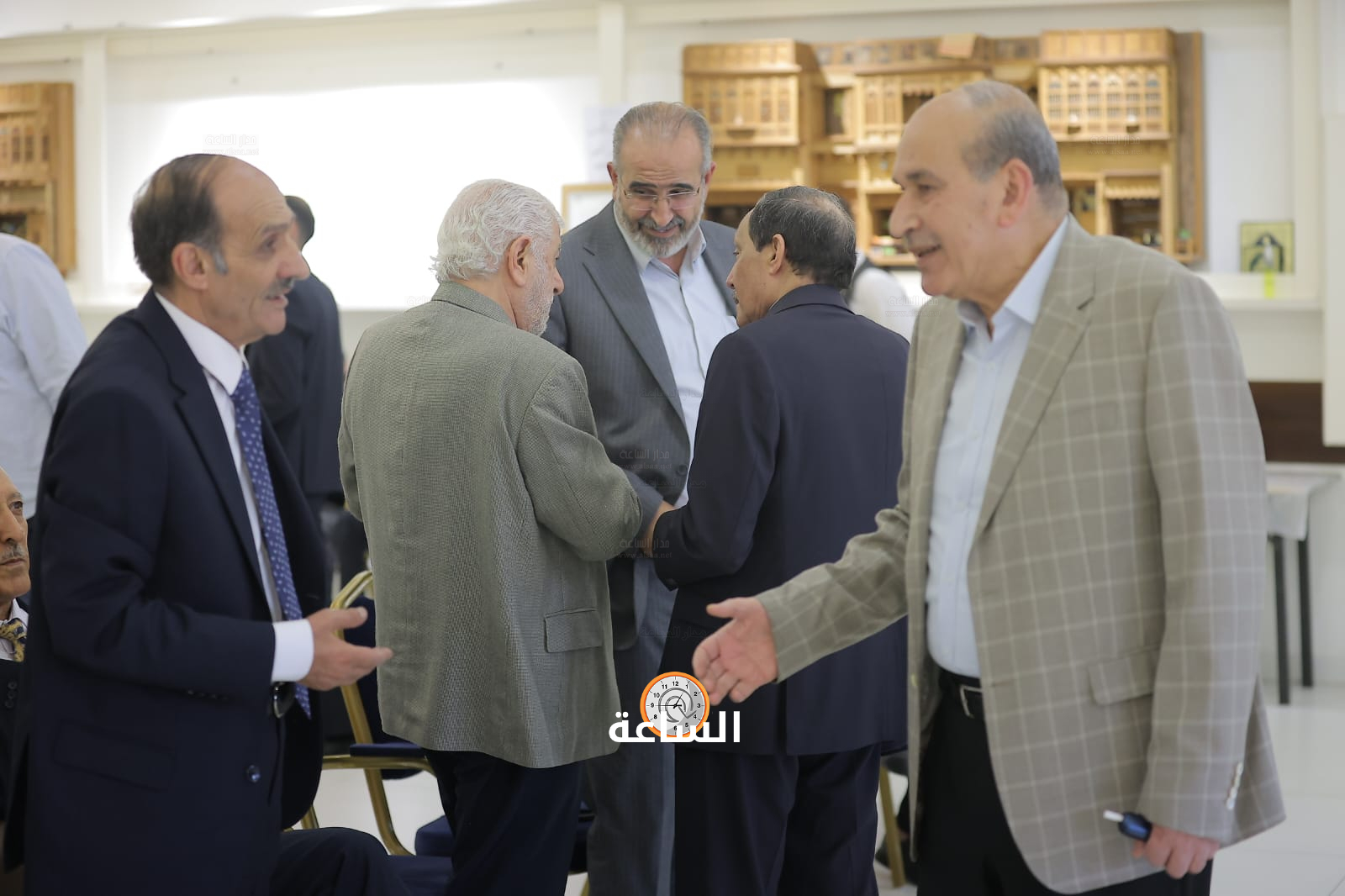 Madar Al-Saa Images 0.10765523718893766