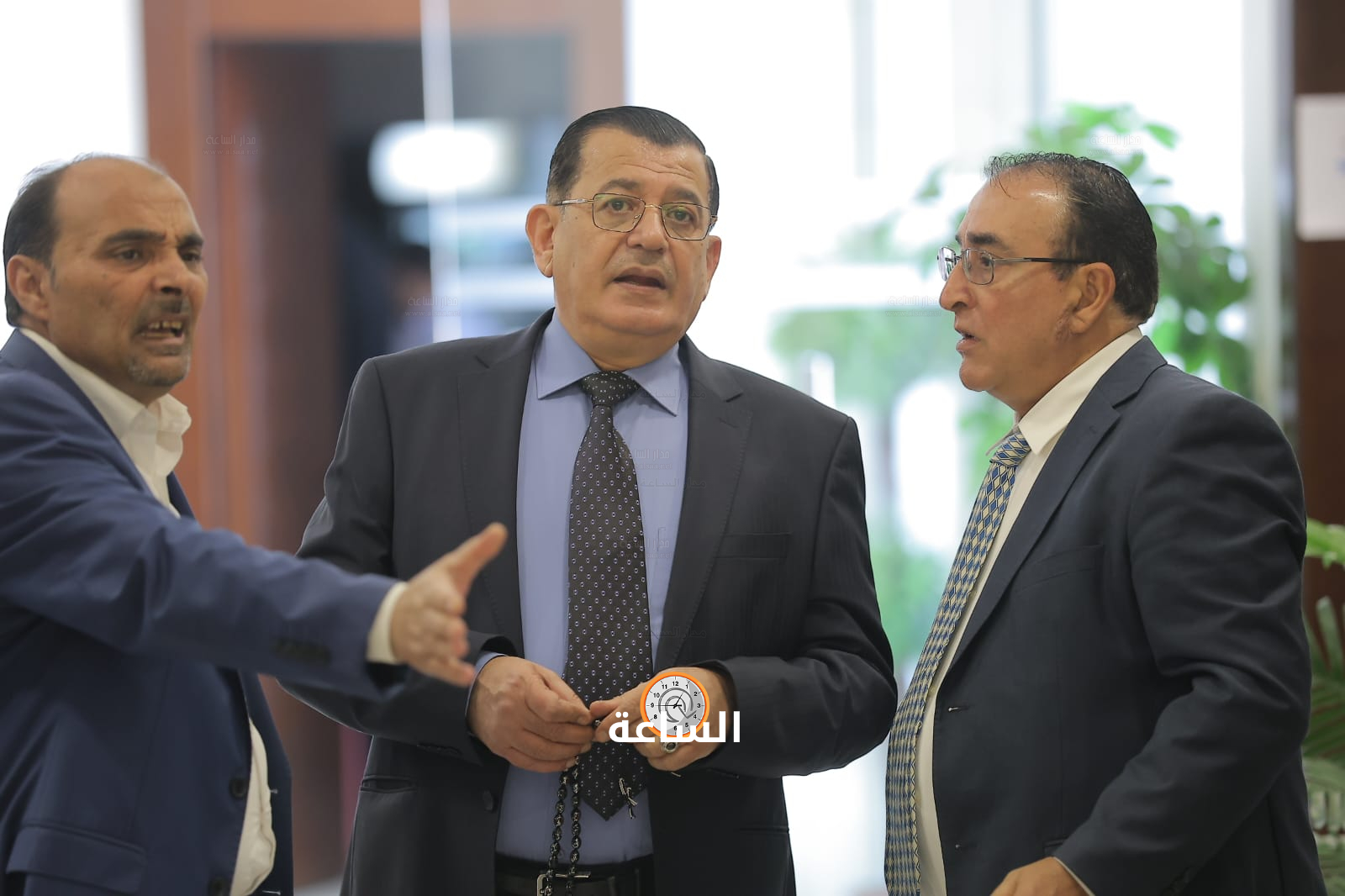 Madar Al-Saa Images 0.736117422117686