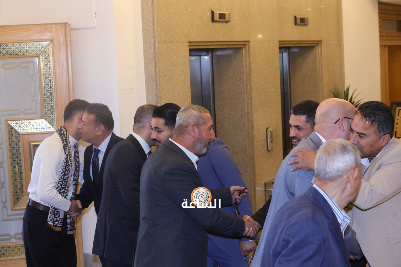 Madar Al-Saa Images 0.010237803641938936