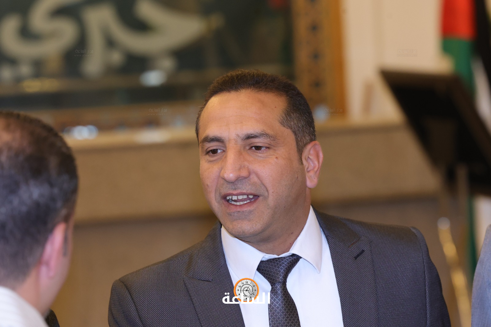 Madar Al-Saa Images 0.9967050842567136