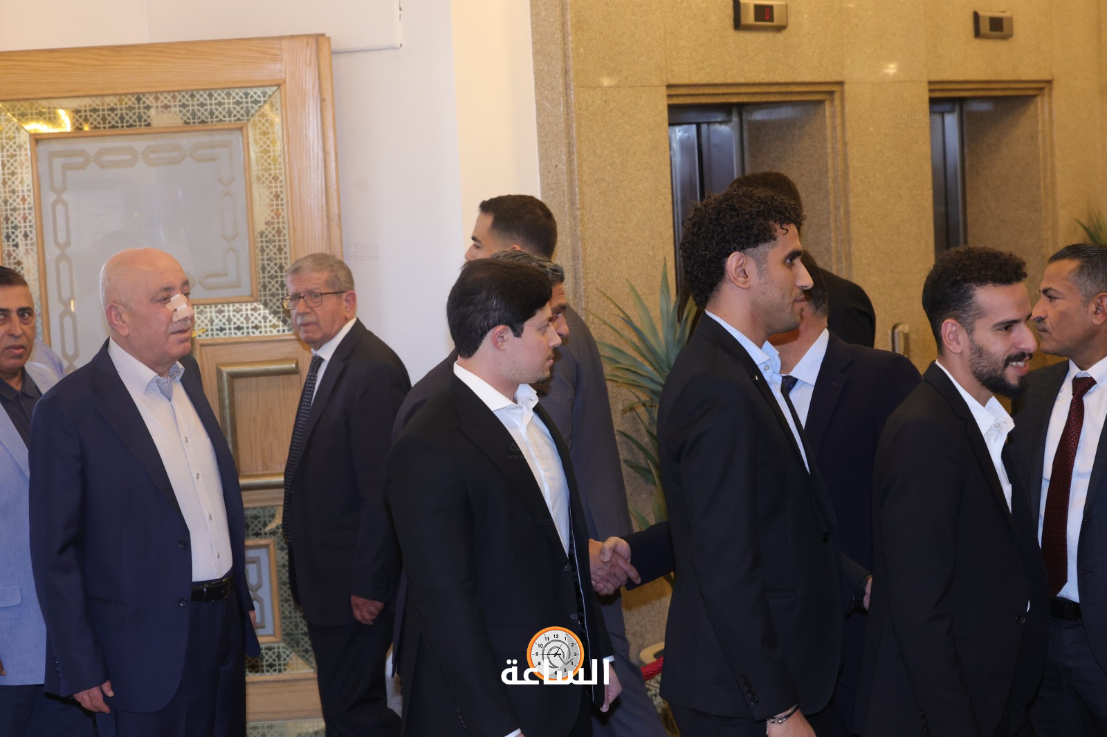 Madar Al-Saa Images 0.72456241624195