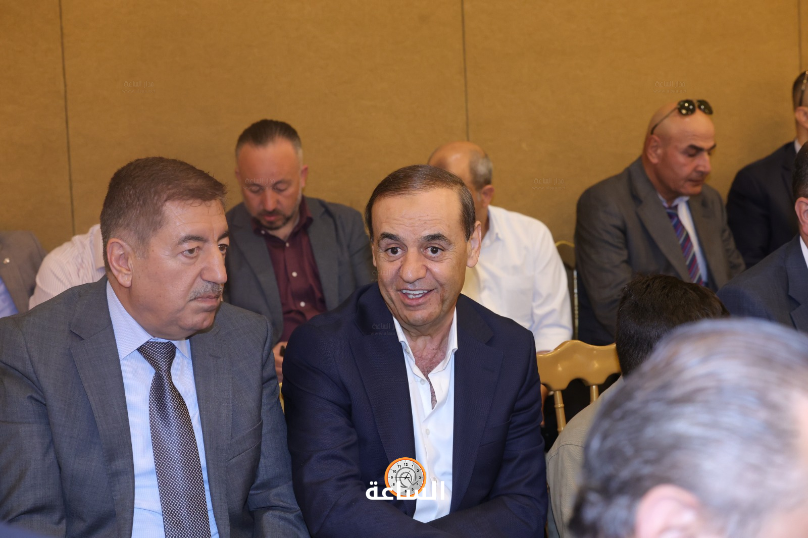 Madar Al-Saa Images 0.9623800567354229