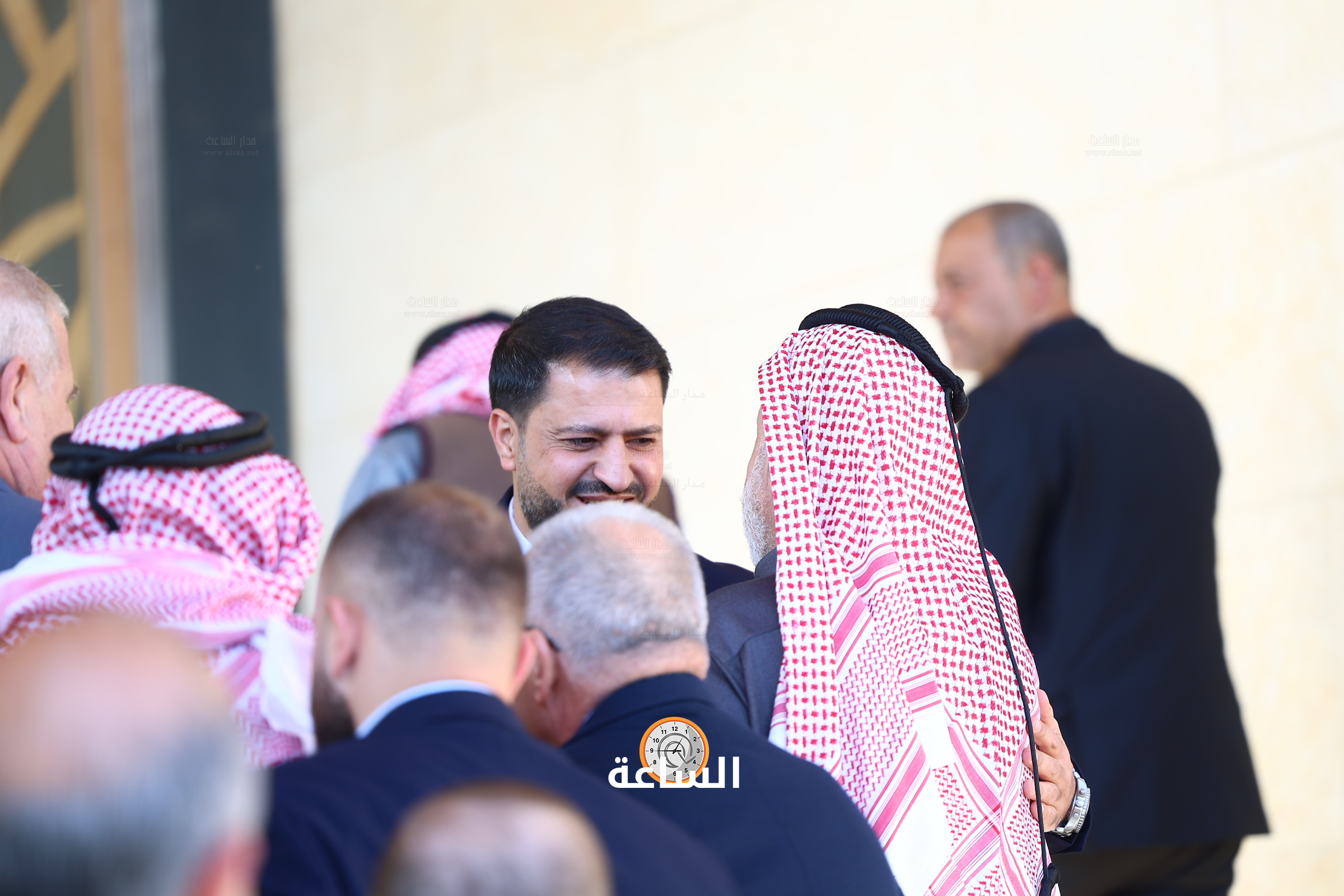 Madar Al-Saa Images 0.85543486125232