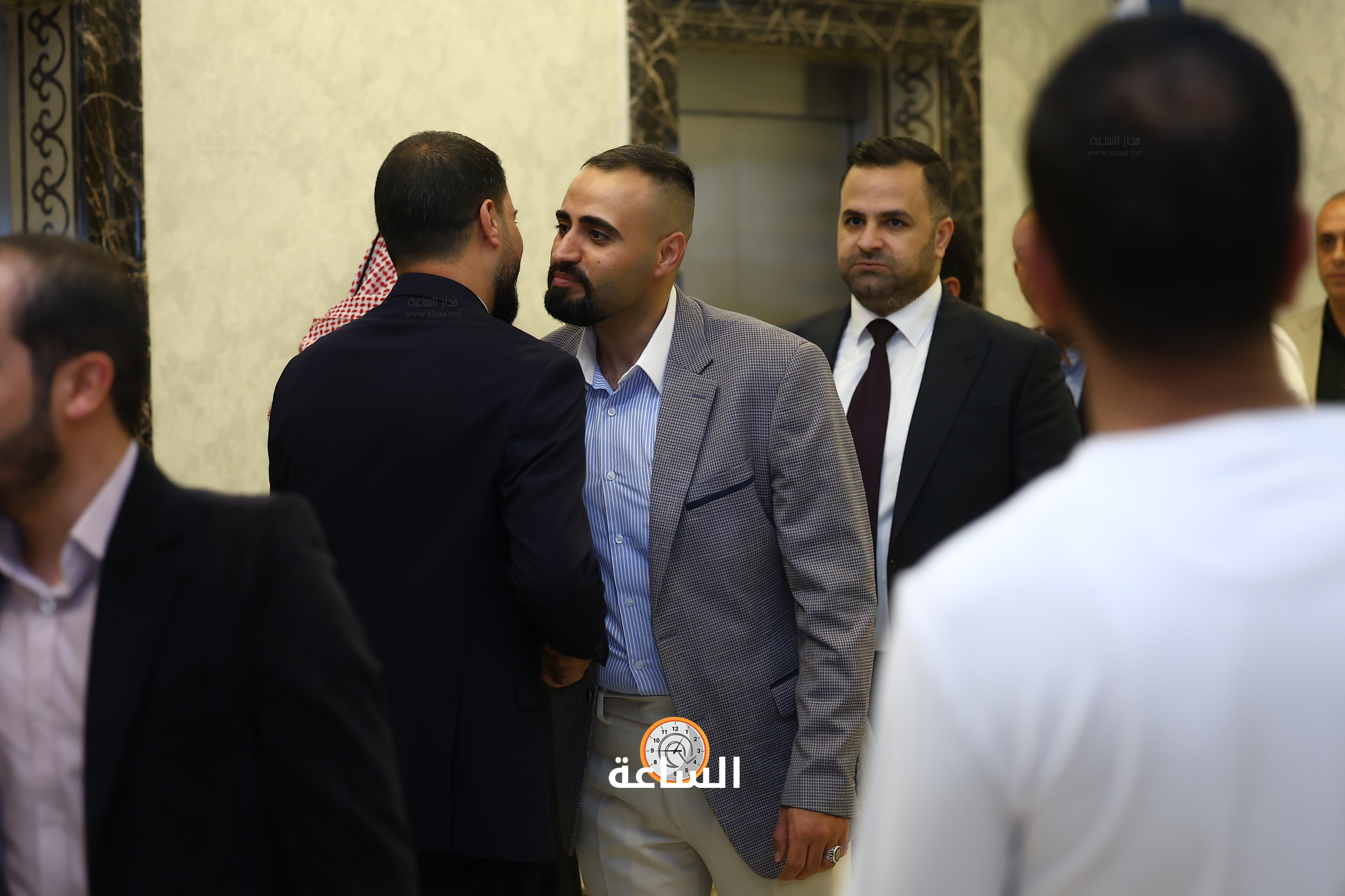 Madar Al-Saa Images 0.1487103966126747