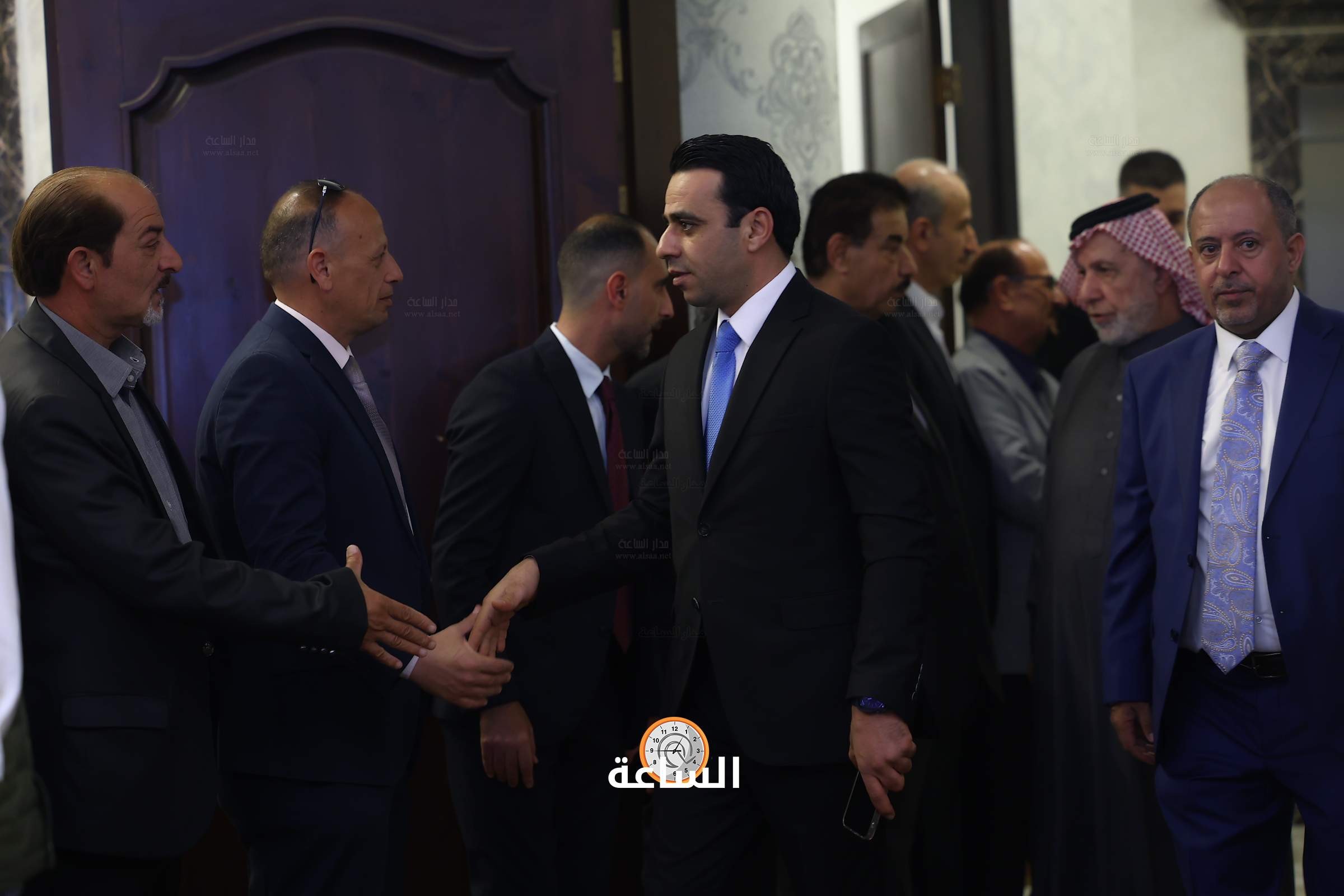 Madar Al-Saa Images 0.1752361073016807