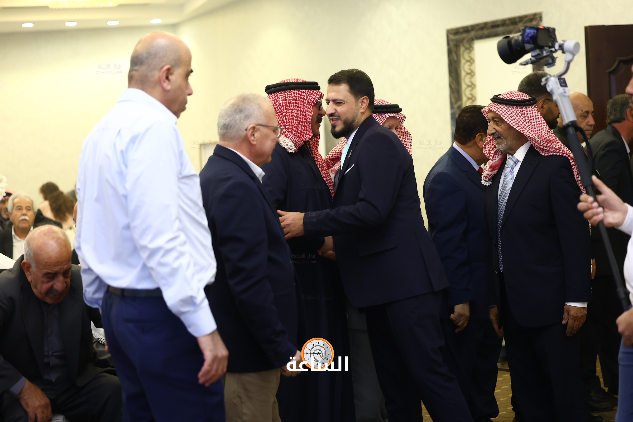 Madar Al-Saa Images 0.530053350324448