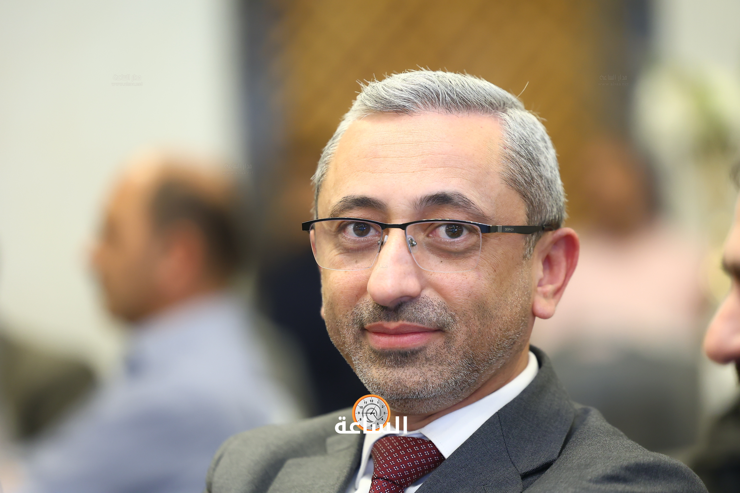 Madar Al-Saa Images 0.5620086184526399