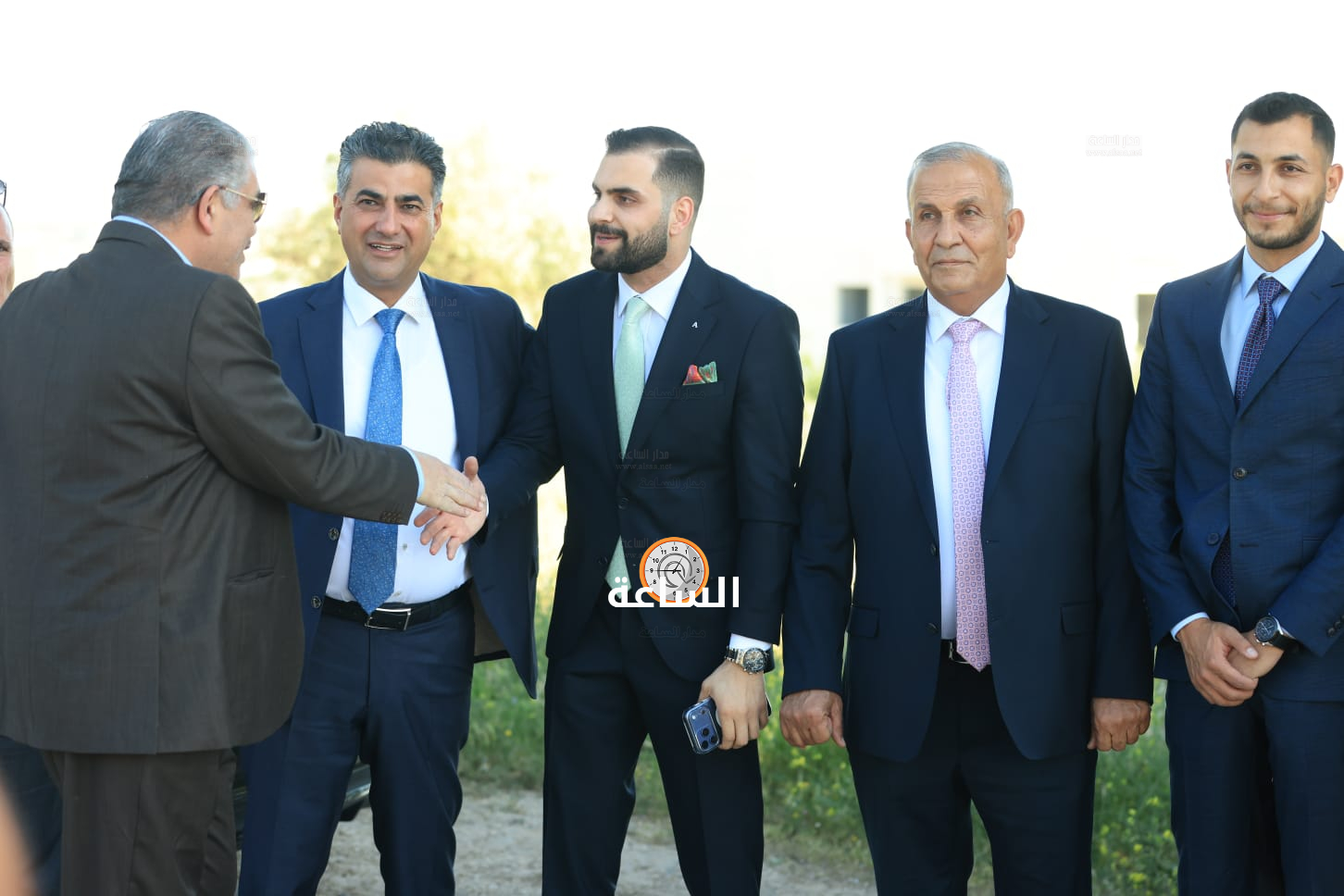 Madar Al-Saa Images 0.9832657845359317