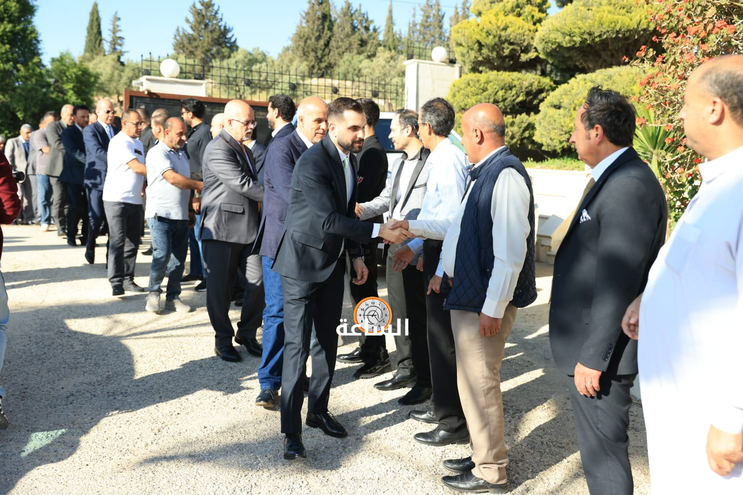 Madar Al-Saa Images 0.9798121749619026