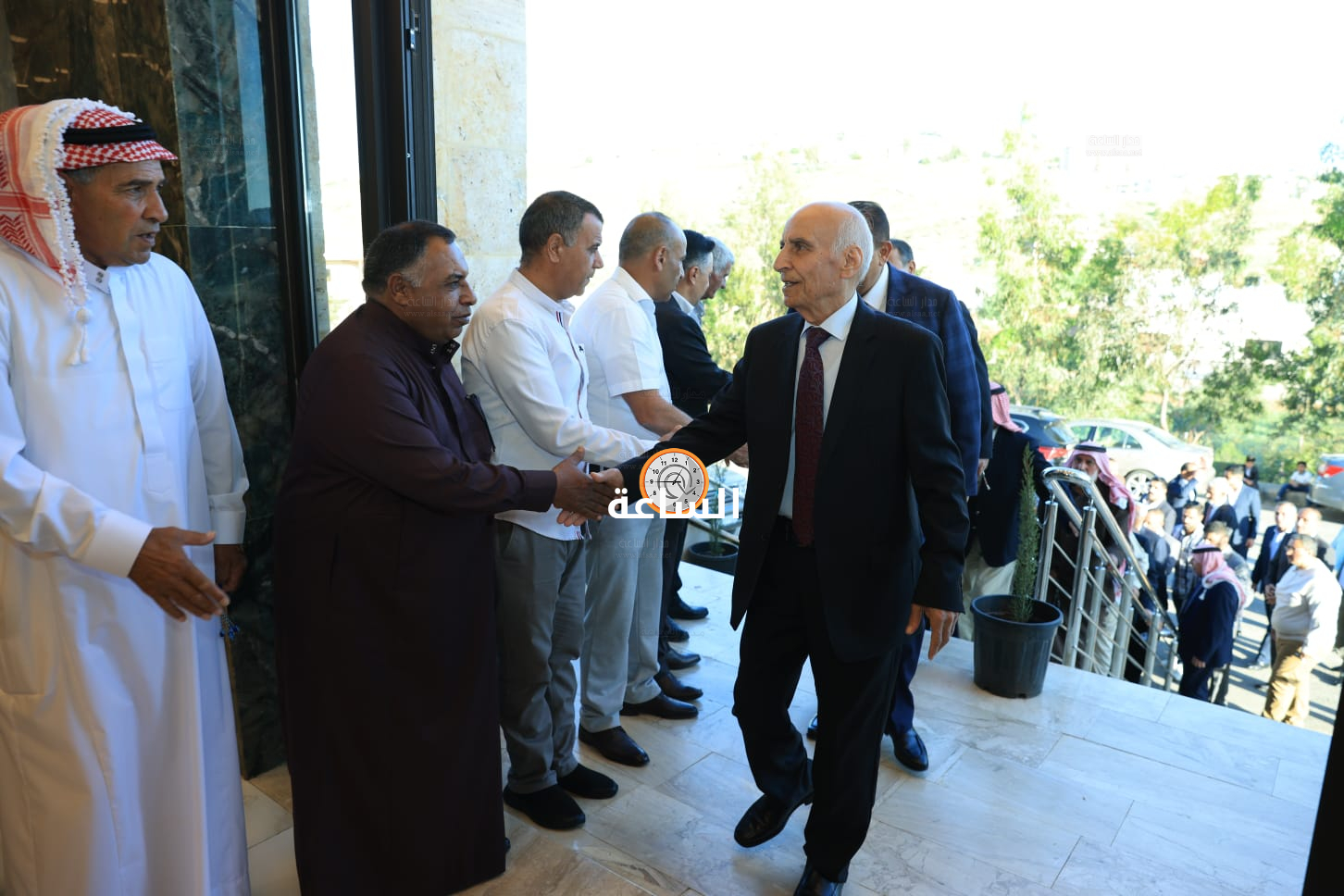 Madar Al-Saa Images 0.05662804145496614