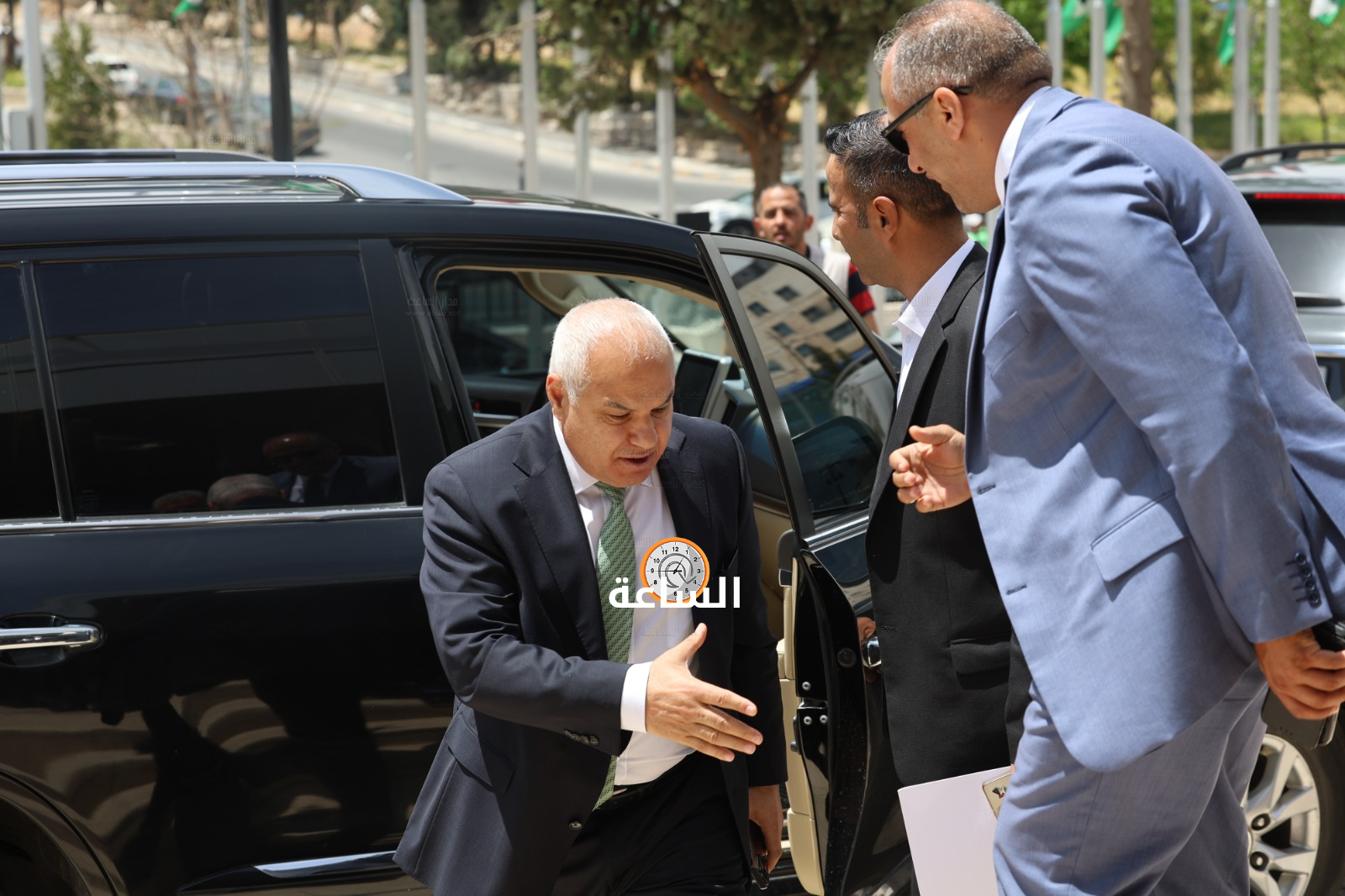 Madar Al-Saa Images 0.03722451203682442