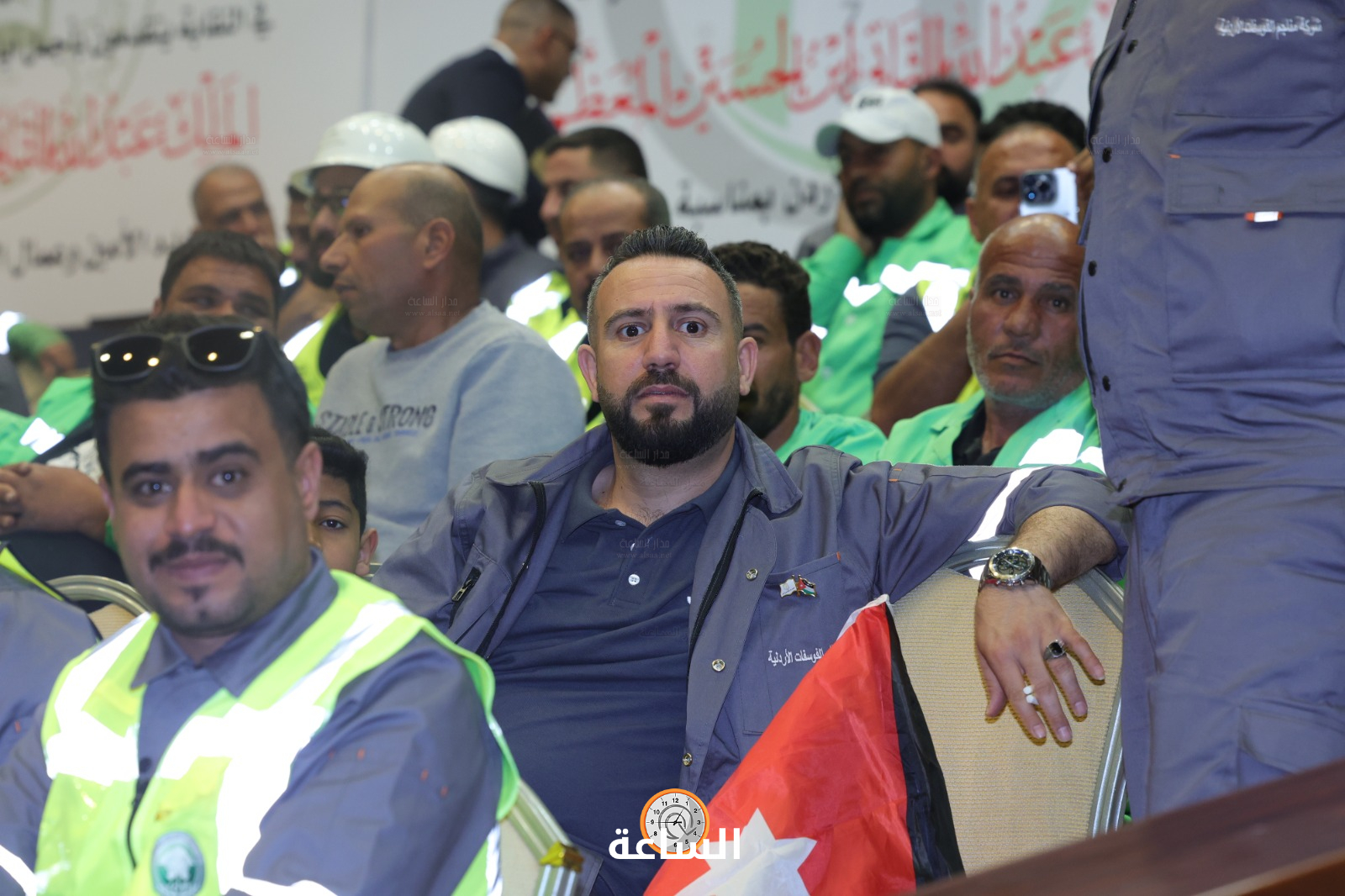 Madar Al-Saa Images 0.2667153130158726