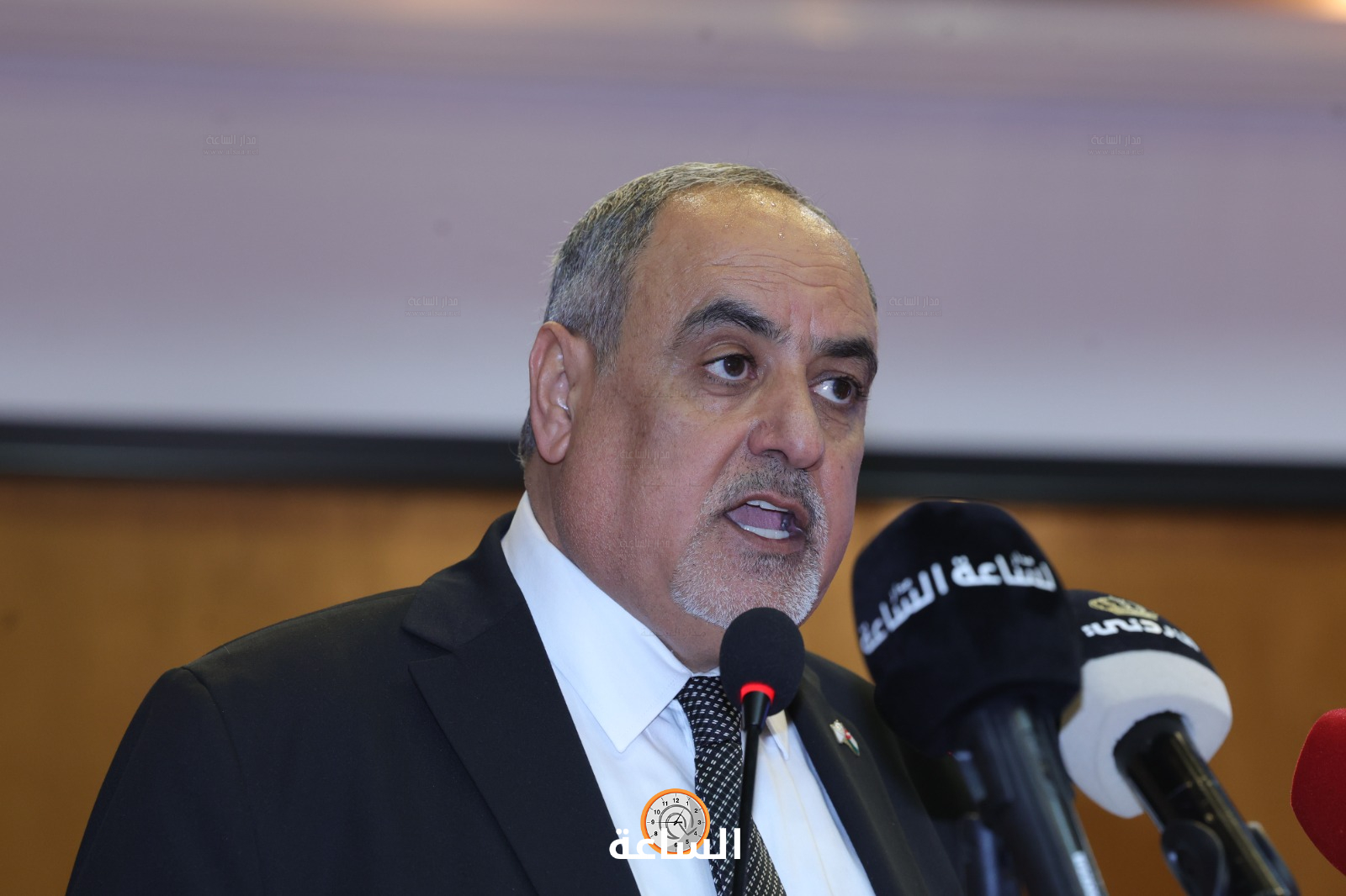 Madar Al-Saa Images 0.30919274587509504