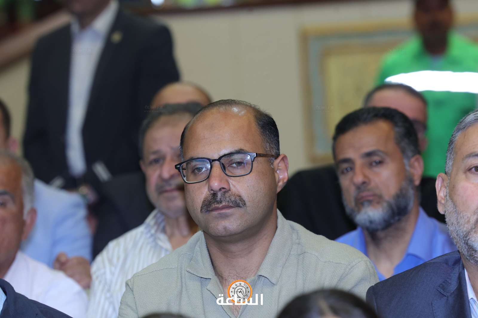 Madar Al-Saa Images 0.9852578169080799
