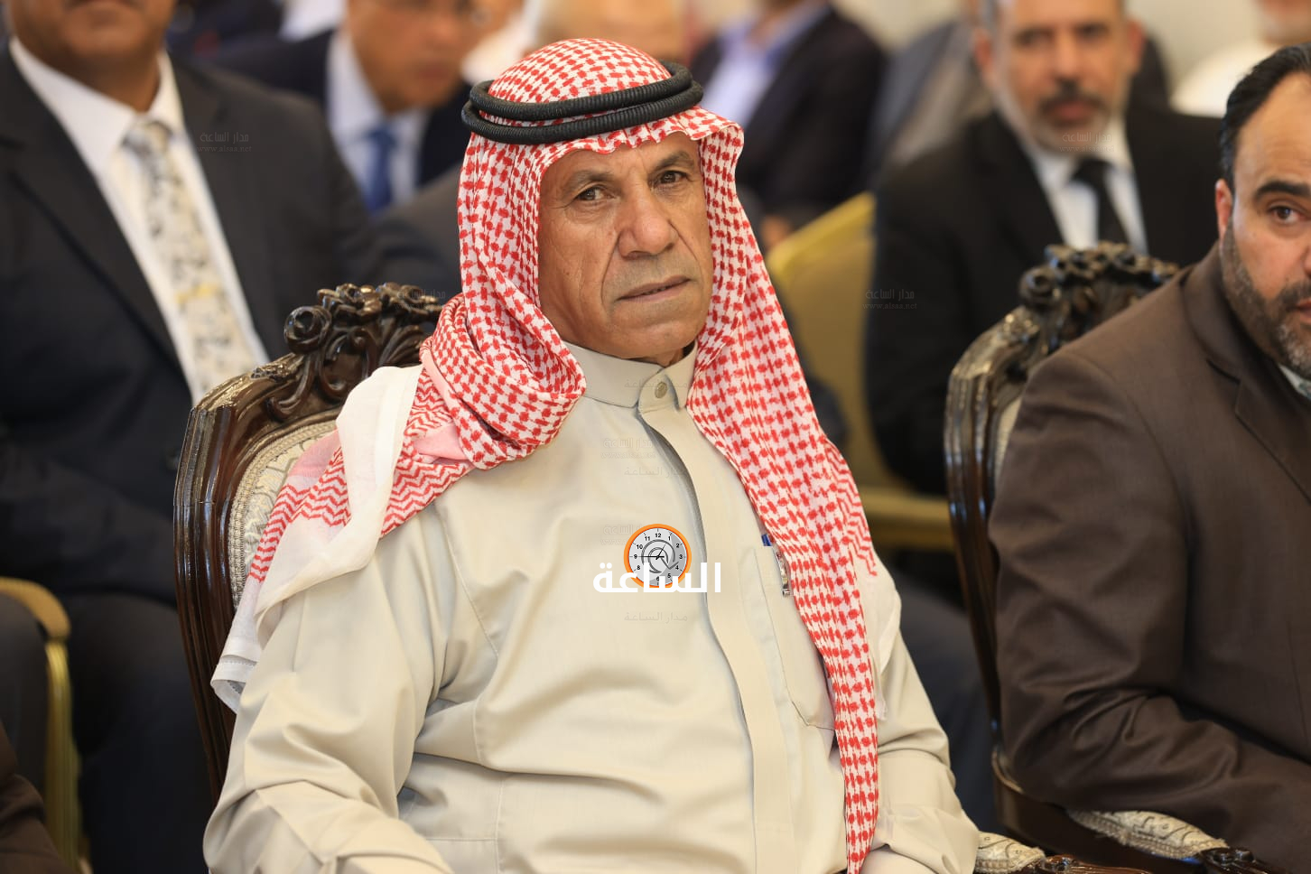 Madar Al-Saa Images 0.1666343299967954