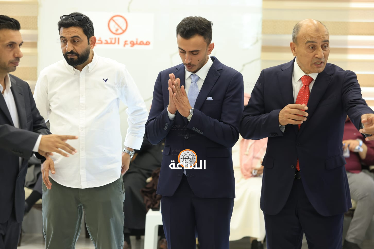 Madar Al-Saa Images 0.1566101034193268