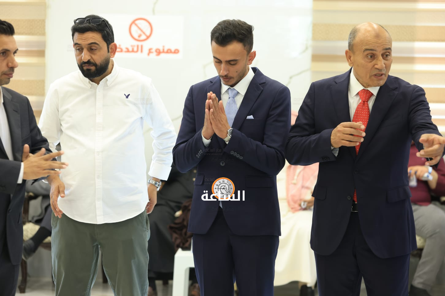 Madar Al-Saa Images 0.7401232617945606