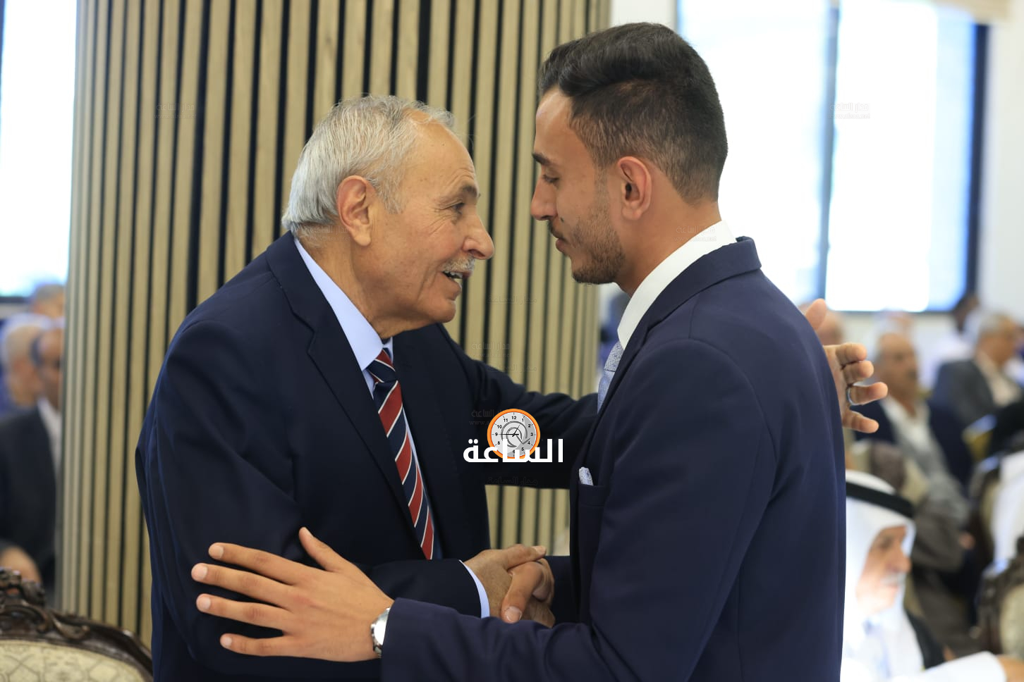 Madar Al-Saa Images 0.9758853076202226