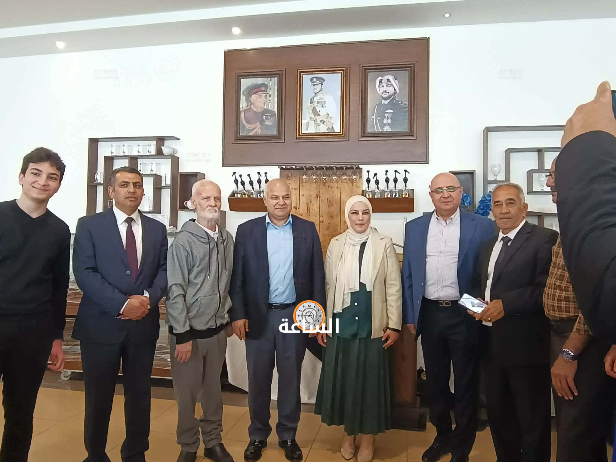 Madar Al-Saa Images 0.4644553430262518